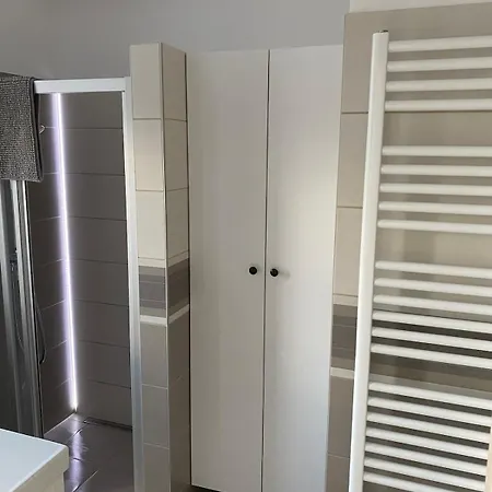 Aranyhid Apartment *